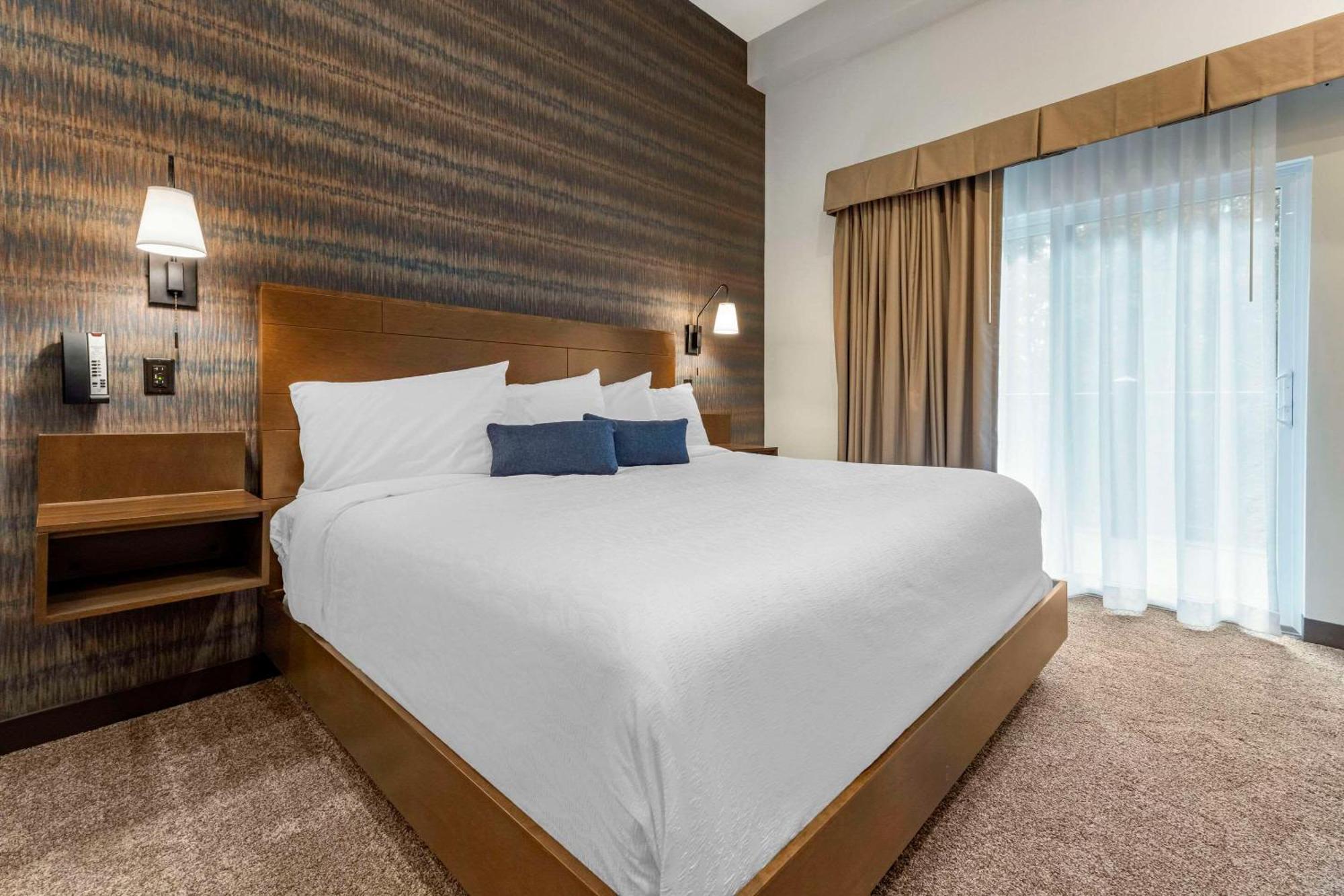 The Cranberry, Ascend Hotel Collection モーガンタウン エクステリア 写真