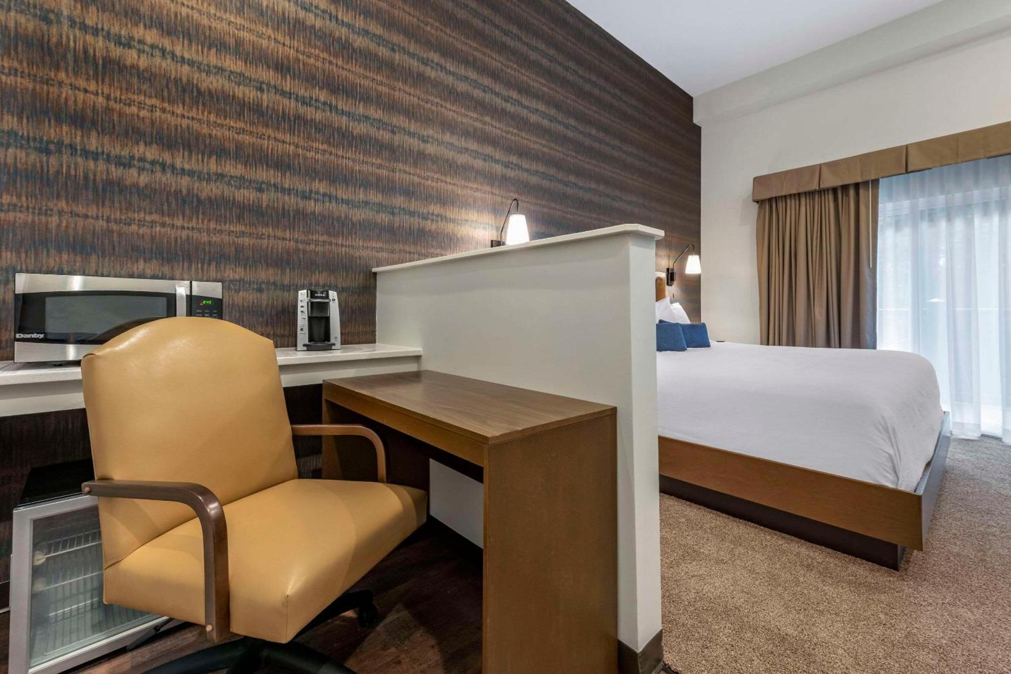 The Cranberry, Ascend Hotel Collection モーガンタウン エクステリア 写真